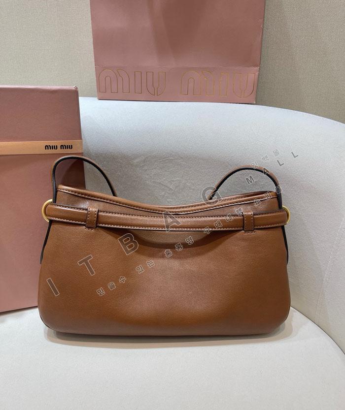 �̿�̿� ���ַ� �ƹ�ٸ� ���� ���� ��  5BC182-1   25/�Ż�