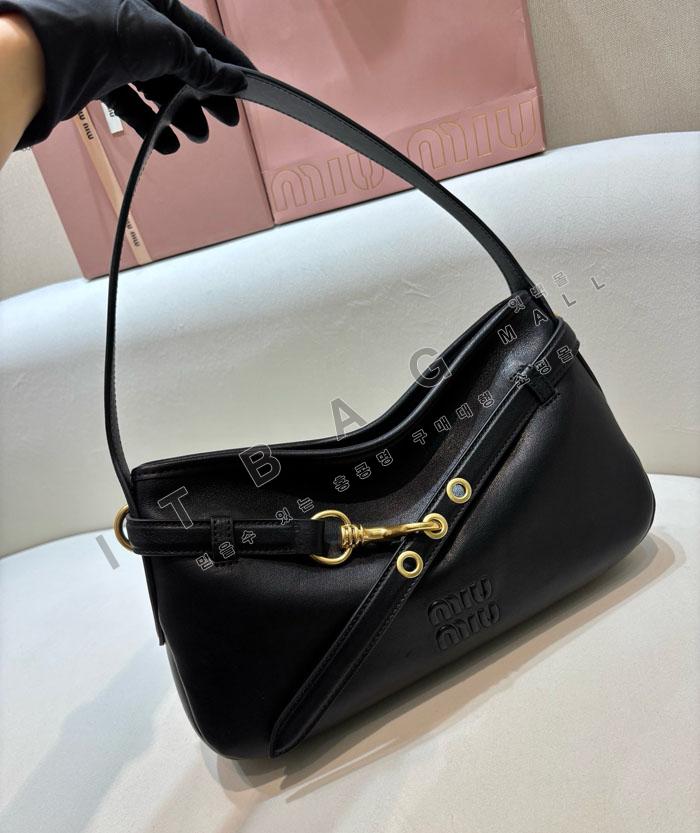 �̿�̿� ���ַ� �ƹ�ٸ� ���� ���� ��  5BC182-2   25/�Ż�