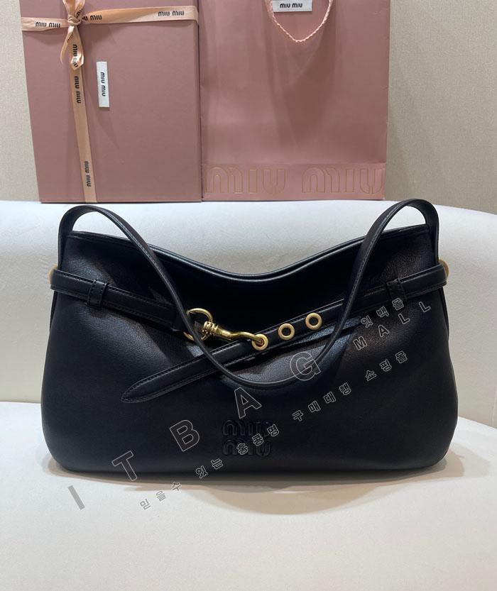 �̿�̿� �ƹ�ٸ� ���� ���� �̵�� ��  5BC181-2   25/�Ż�