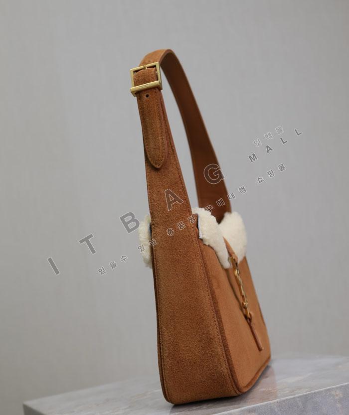�Ի��ζ� �����̵�  LE 5 À 7 ȣ����  657228-20