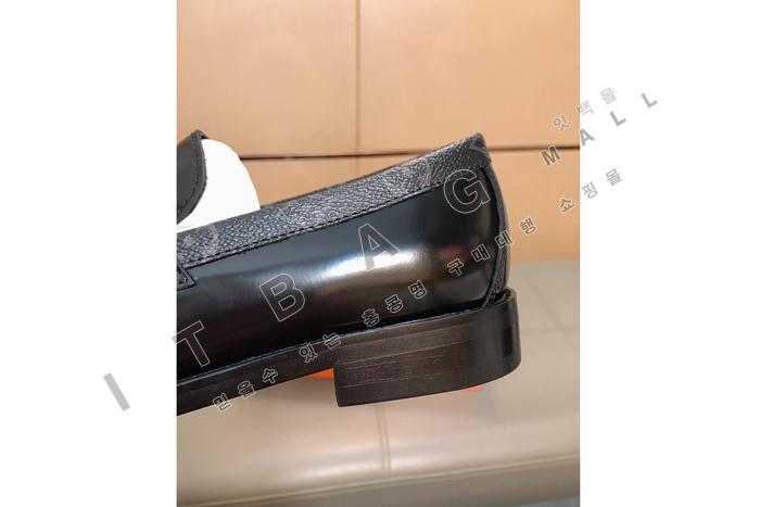 ���̺���  ���� ����  MYB4313