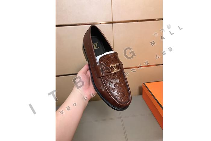 ���̺���  ���� ����  MYB4316