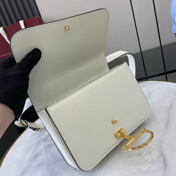 ���� �ÿ��� ���� �����  846705-4  25/�Ż�  ����ǰX