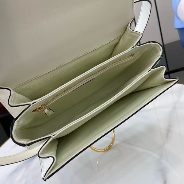 ���� �ÿ��� ���� �����  846705-4  25/�Ż�  ����ǰX