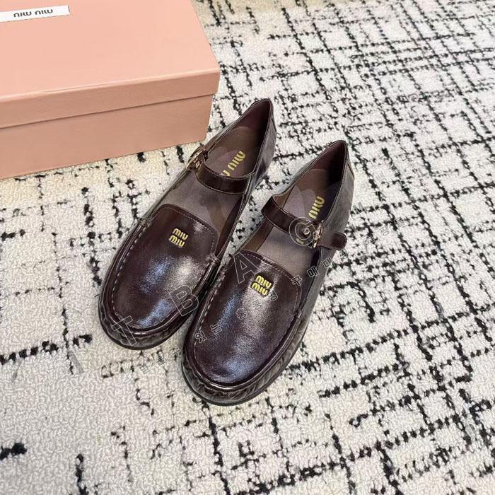 �̿�̿� ��Ʈ�� ���� ����   YIBU3137-1   25/�Ż�  