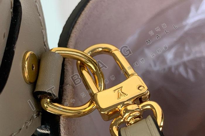 ���̺��� �� �� BB   M13045  25/�Ż�  