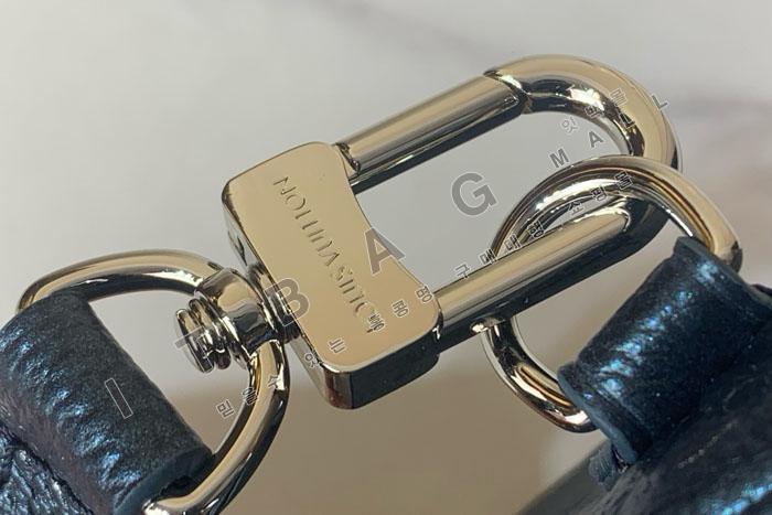 ���̺��� ���� ���ǵ� ũ�ν���  M26510   25/�Ż�  