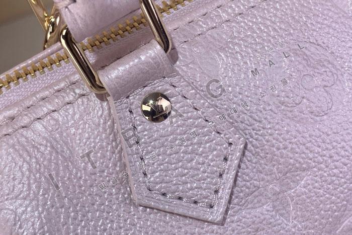 ���̺��� ���� ���ǵ� ũ�ν���  M26510-1   25/�Ż�  