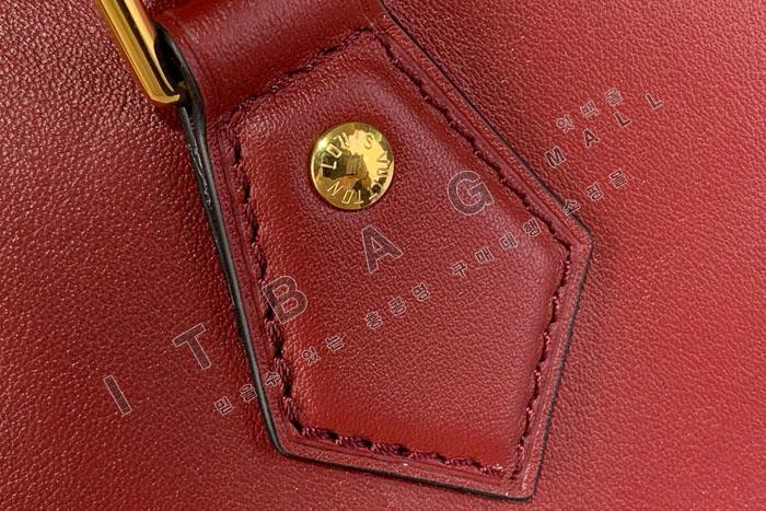 ���̺��� ���ǵ� ����Ʈ 30    M25766   25/�Ż�   ����ǰX