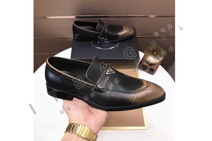 �����  ���� ����  MYB9446