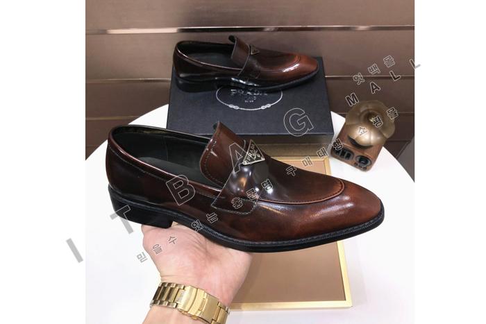 �����  ���� ����  MYB9446-1