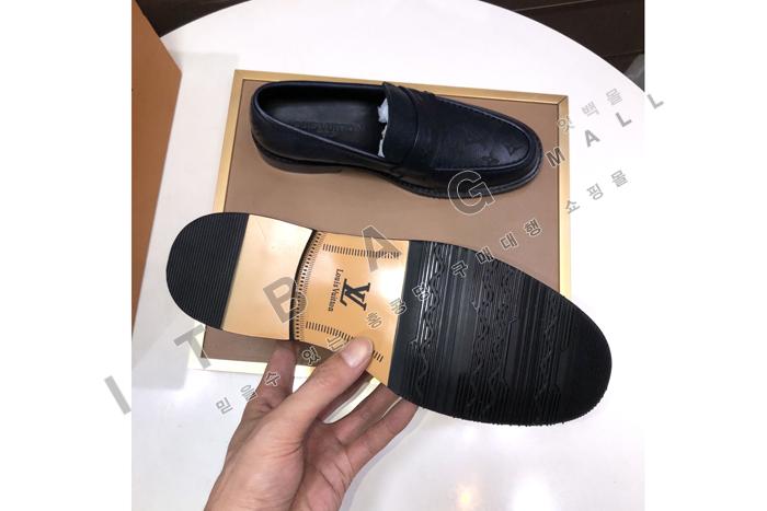 ���̺���  ���� ����  MYB9447