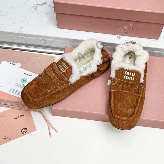 �̿�̿� �� �����̵� ���� YIBU3152   25/�Ż�  2�÷�