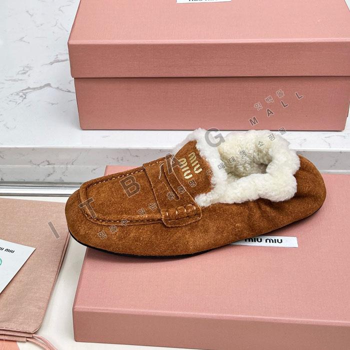 �̿�̿� �� �����̵� ���� YIBU3152   25/�Ż�  2�÷�