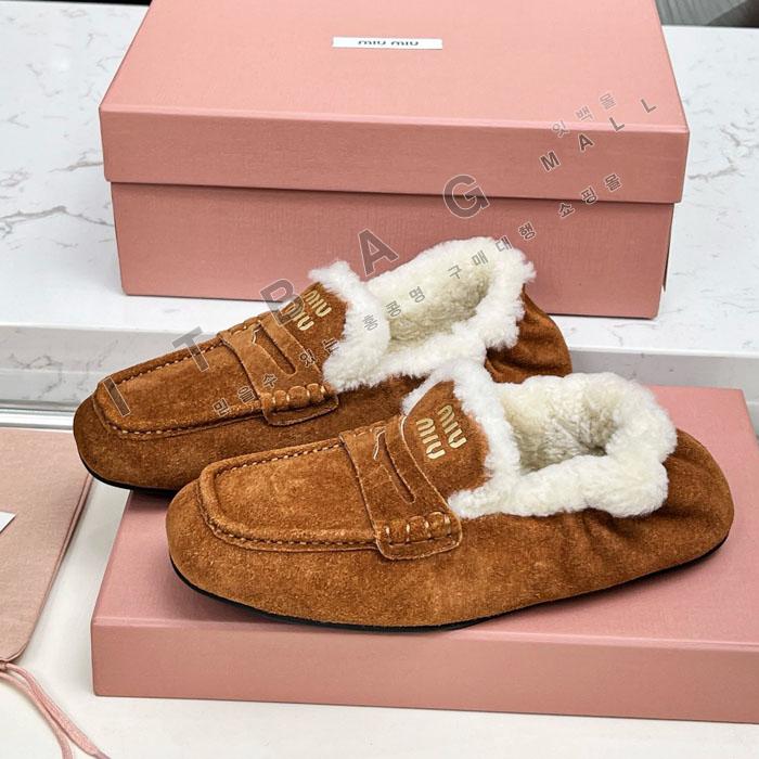 �̿�̿� �� �����̵� ���� YIBU3152   25/�Ż�  2�÷�