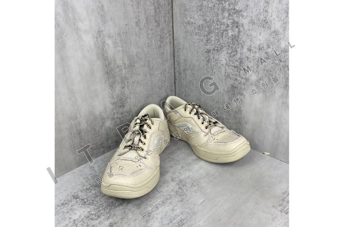 �߷��þư� �̵�� ��-�ƿ� ����Ŀ�� MYB6105-4  ��������