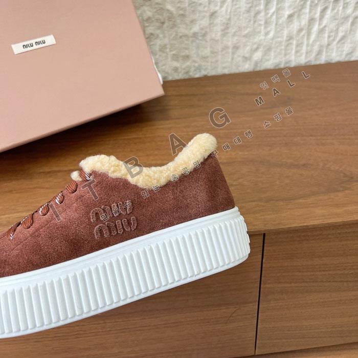 �̿�̿� �� �����̵�  ����Ŀ��  YF6054-2    25/�Ż�