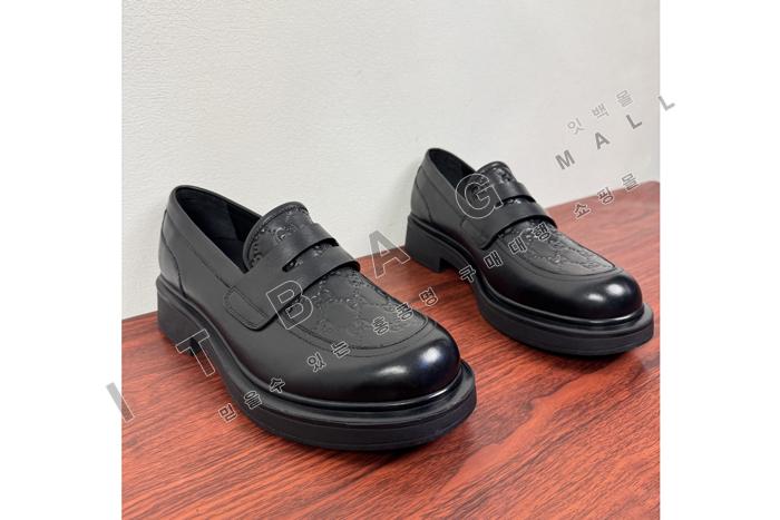 ����  ���� ����  YF4215 ��