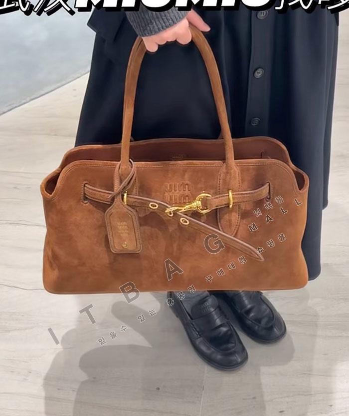 �̿�̿� �ƹ�ٸ� ���� �����̵� ��  5BG310-4   25/�Ż�   ����ǰX