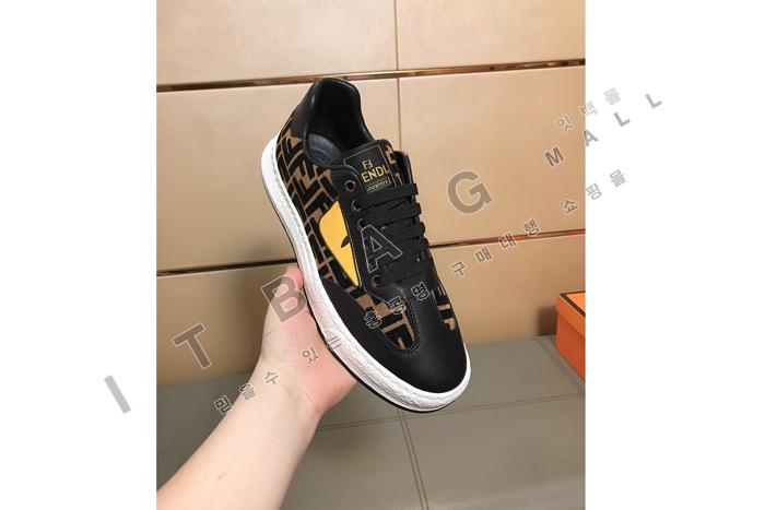 �ҵ�  ���� ����Ŀ��  MYB9101-1