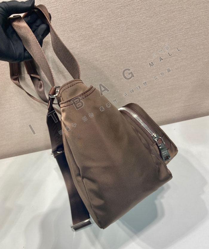 �����  �����Ϸ� ��Ʈ��  1BG582   25/�Ż�  