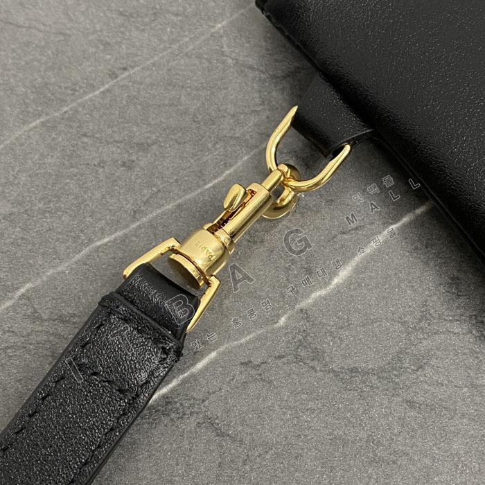 ������ ��Ʈ�� ���� �Ŀ�ġ Ŭ��ġ��  100672-9