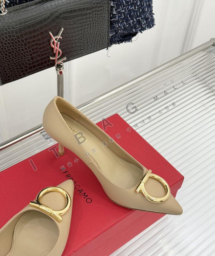 �䷹���� �ƽ� ��ġ�� ������  YF6061   25/�Ż�    2������