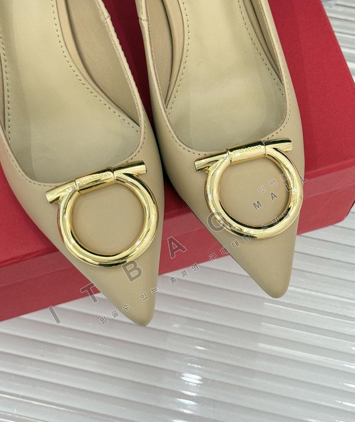 �䷹���� �ƽ� ��ġ�� ������  YF6061   25/�Ż�    2������