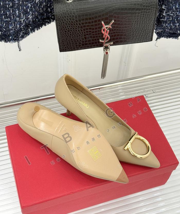 �䷹���� �ƽ� ��ġ�� ������  YF6061   25/�Ż�    2������