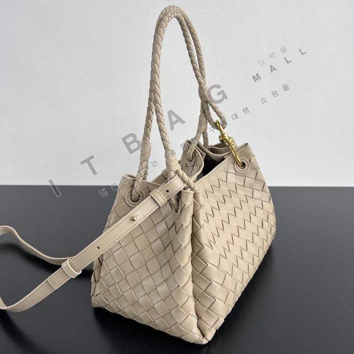 ���װ� ����Ÿ �̵��  �Ķ�Ʈ SF835921-4  24/�Ż�  ����ǰX