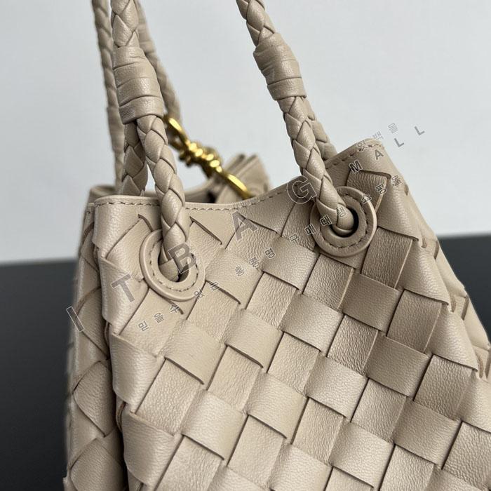 ���װ� ����Ÿ �̵��  �Ķ�Ʈ SF835921-4  24/�Ż�  ����ǰX