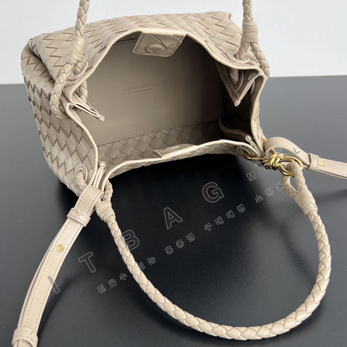 ���װ� ����Ÿ �̵��  �Ķ�Ʈ SF835921-4  24/�Ż�  ����ǰX