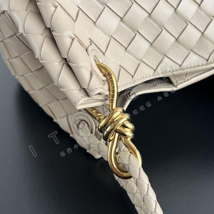 ���װ� ����Ÿ �̵��  �Ķ�Ʈ SF835921-4  24/�Ż�  ����ǰX