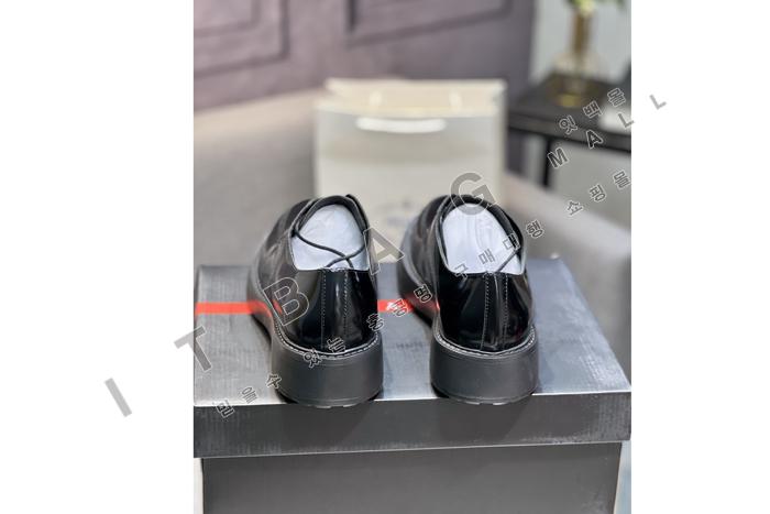 �����  ���� ����  YF6918