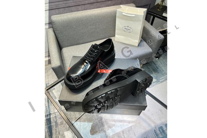 �����  ���� ����  YF6918