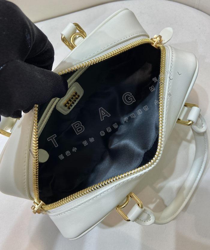 �̿�̿�  �Ƹ�ī�� ���ַ� ���׹� 5BB142-7   25/�Ż�  ����ǰX
