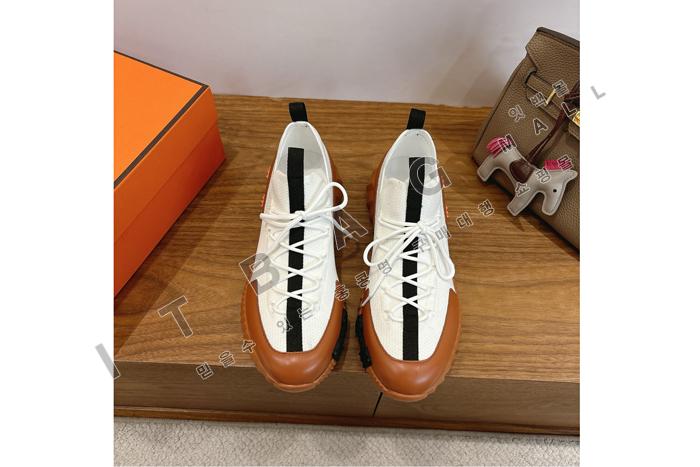�����޽� ����Ŀ��  YF0121 ��   ��������