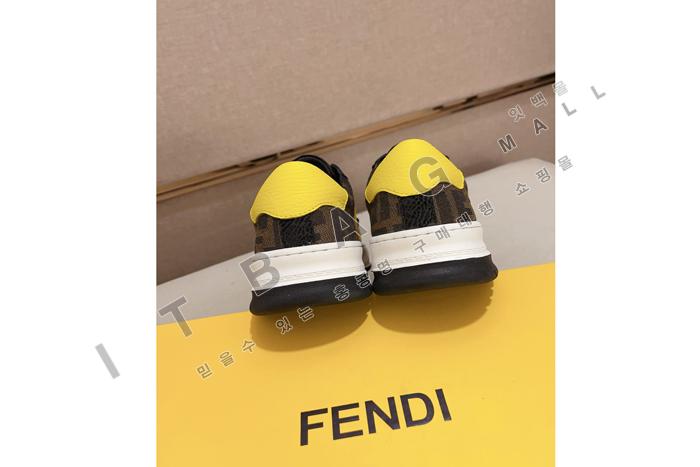 �ҵ�   ���� ����Ŀ��  YF6497