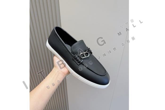 �����޽� Ignacio ����  YF6935 ��