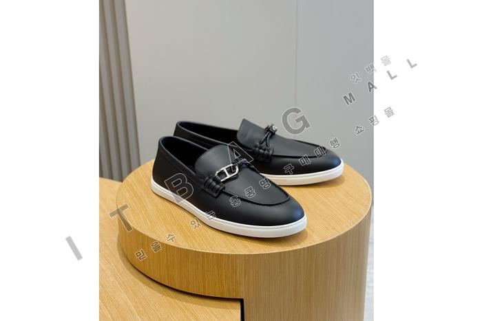 �����޽� Ignacio ����  YF6935 ��