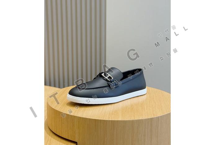 �����޽� Ignacio ����  YF6935 ��