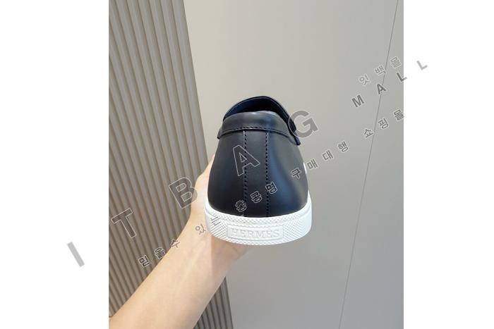 �����޽� Ignacio ����  YF6935-3 ��
