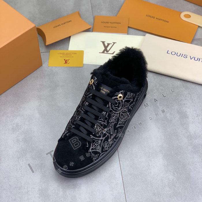 ���̺���  Ÿ�Ӿƿ� ����Ŀ��   YONG9015 ��  25/�Ż�   ��������