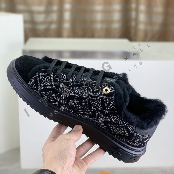 ���̺���  Ÿ�Ӿƿ� ����Ŀ��   YONG9015 ��  25/�Ż�   ��������