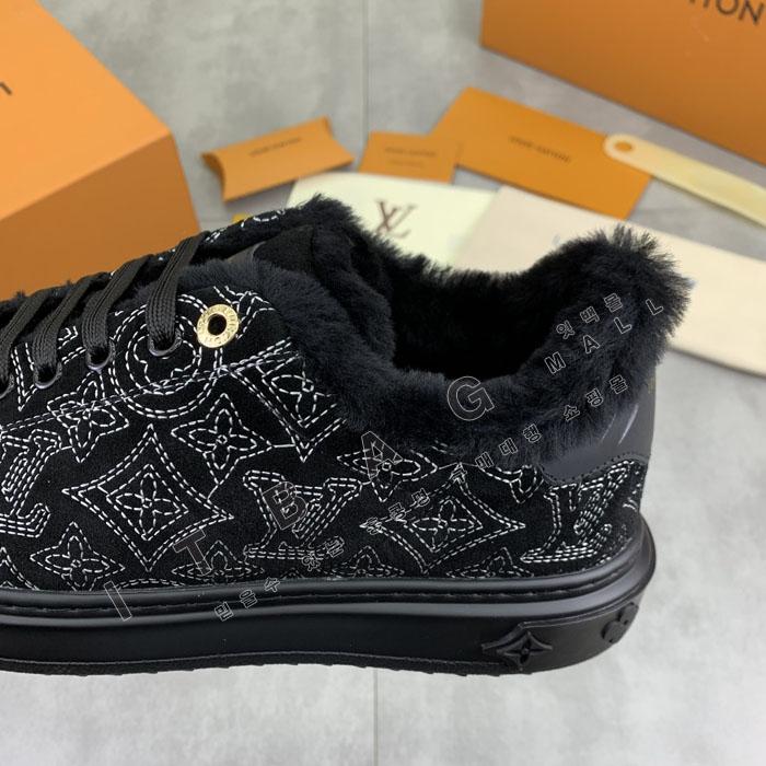 ���̺���  Ÿ�Ӿƿ� ����Ŀ��   YONG9015 ��  25/�Ż�   ��������