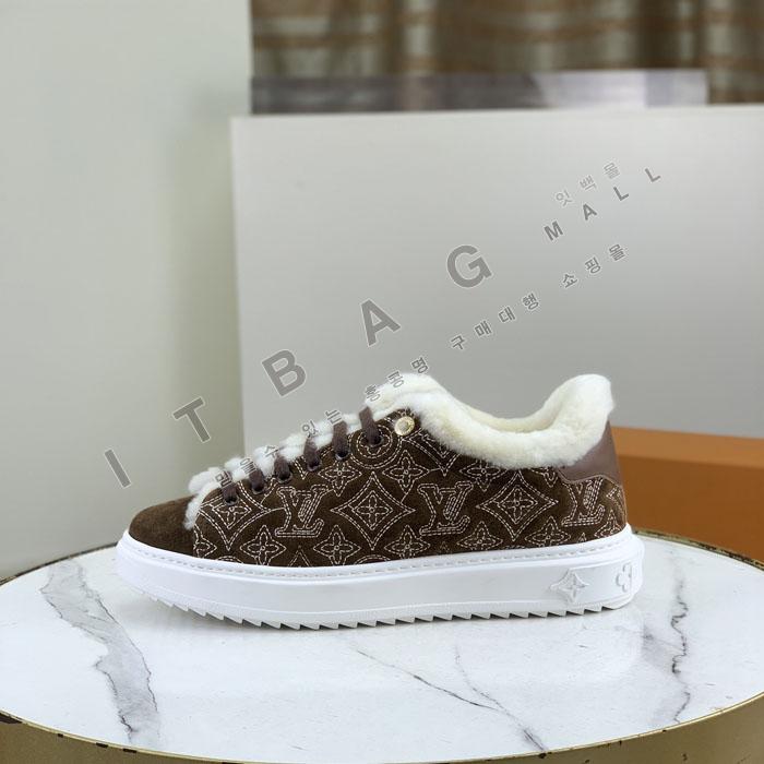 ���̺���  Ÿ�Ӿƿ� ����Ŀ��   YONG9015-1 ��  25/�Ż�   ��������
