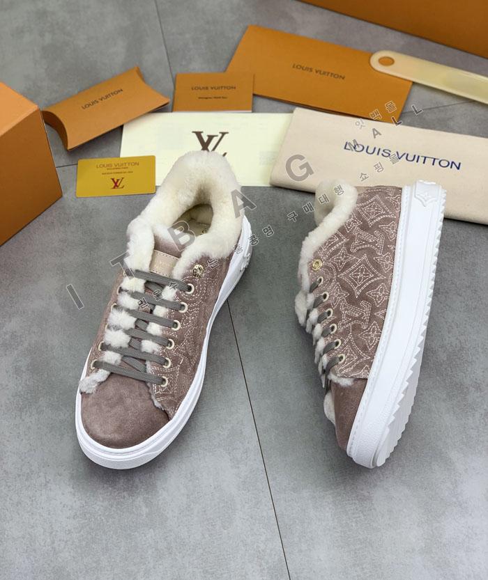 ���̺���  Ÿ�Ӿƿ� ����Ŀ��   YONG9015-2 ��  25/�Ż�   ��������