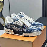 ���̺��� ���� Ʈ���̳� ����Ŀ�� SP4942 ��