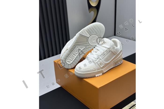 ���̺��� Ʈ���̳� ����Ŀ��  SP6644  ��  ��������