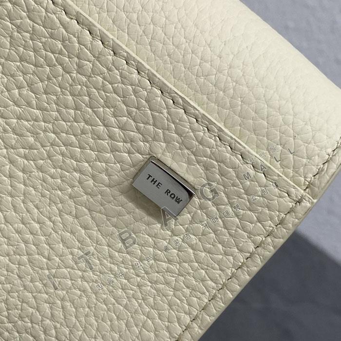 �� �ο�  ����  12�� TR7532  25/�Ż�  ����ǰX